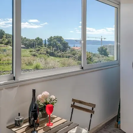 アパート Lori スプリト